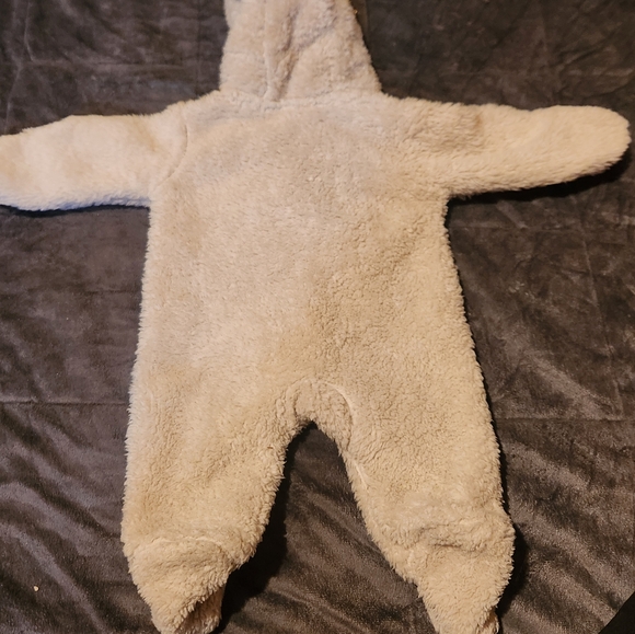NEWBORN fleece winter onsie - Picture 2 of 4